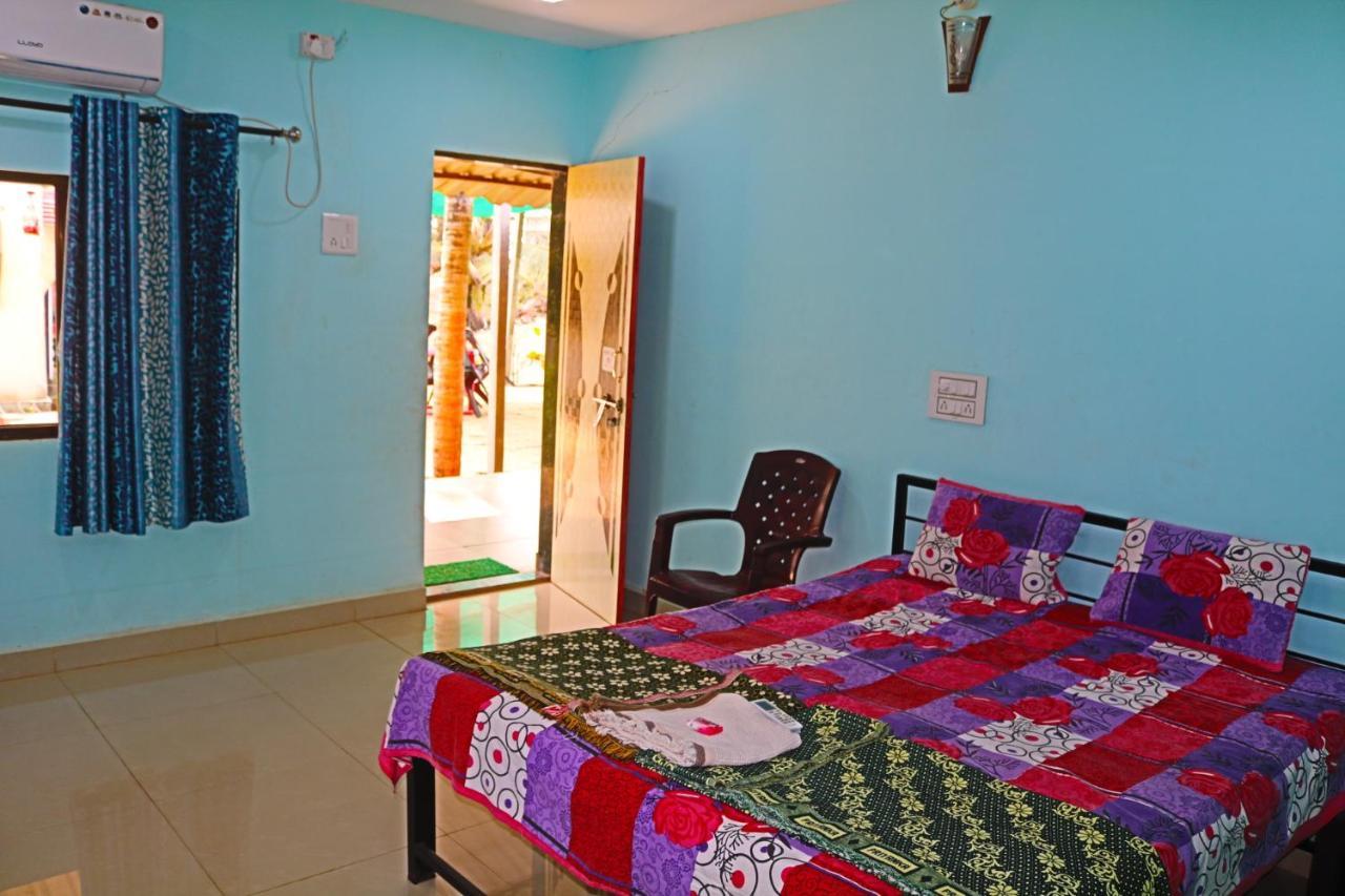 Athaang Beach Resort Malvan Exterior photo