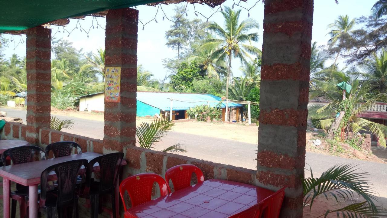 Athaang Beach Resort Malvan Exterior photo